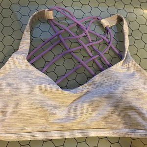Lululemon Free to Be Bra size 6